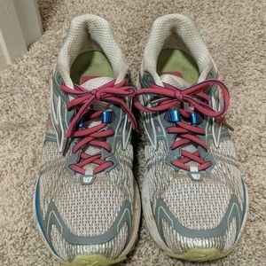 Brooks Ravenna running shoes